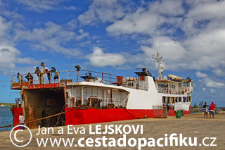 Tonga | trajekt Pulupaki